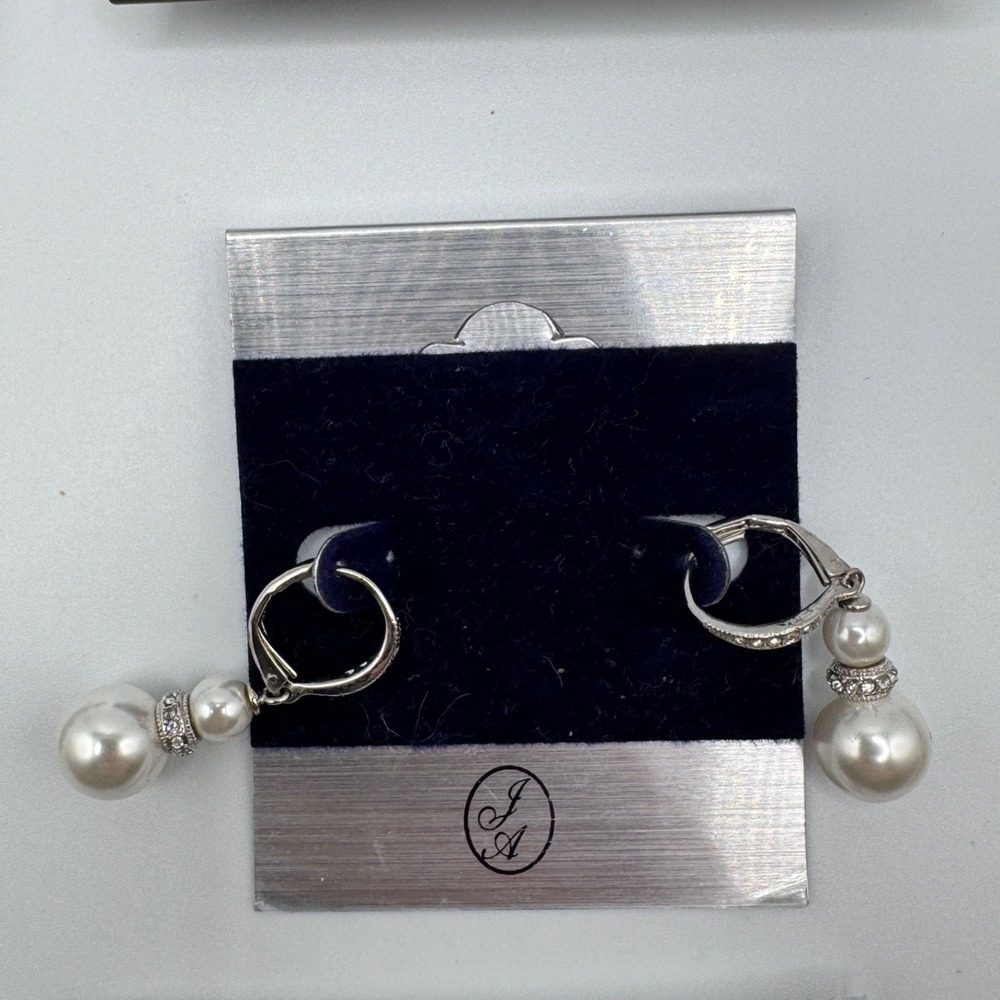 Earring Lot 7 Pairs Silver Tone Pearl CZ Rhinestone Dangle Hoop Stud NOS - Picture 6 of 13